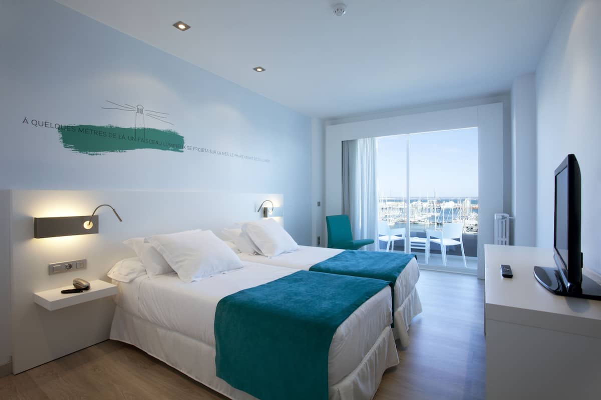 1 habitación, ropa de cama de alta calidad y minibar