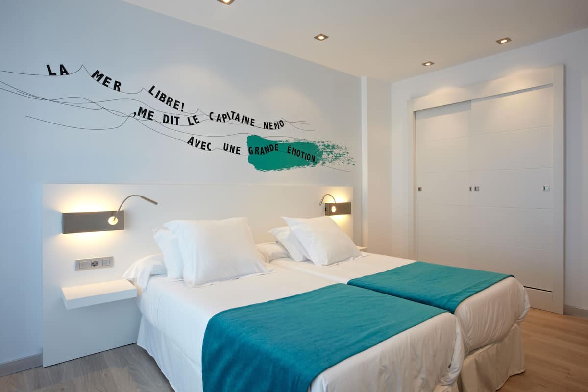 1 habitación, ropa de cama de alta calidad y minibar