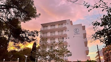 Fachada del alojamiento
