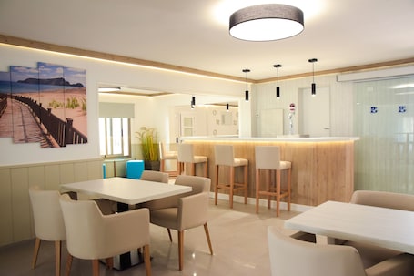 Bar (on property). Hotel Costa Mediterraneo - Adults Only +16
