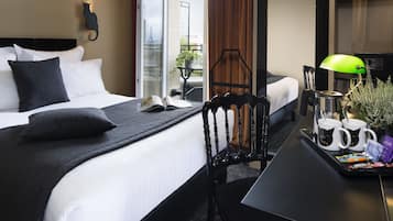 Coffres-forts dans les chambres, bureau, chambres insonorisées