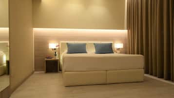 Superior Room, 1 Double or 2 Single Beds, Balcony, City View
