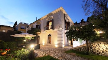 Exclusive Villa | Teres/patio