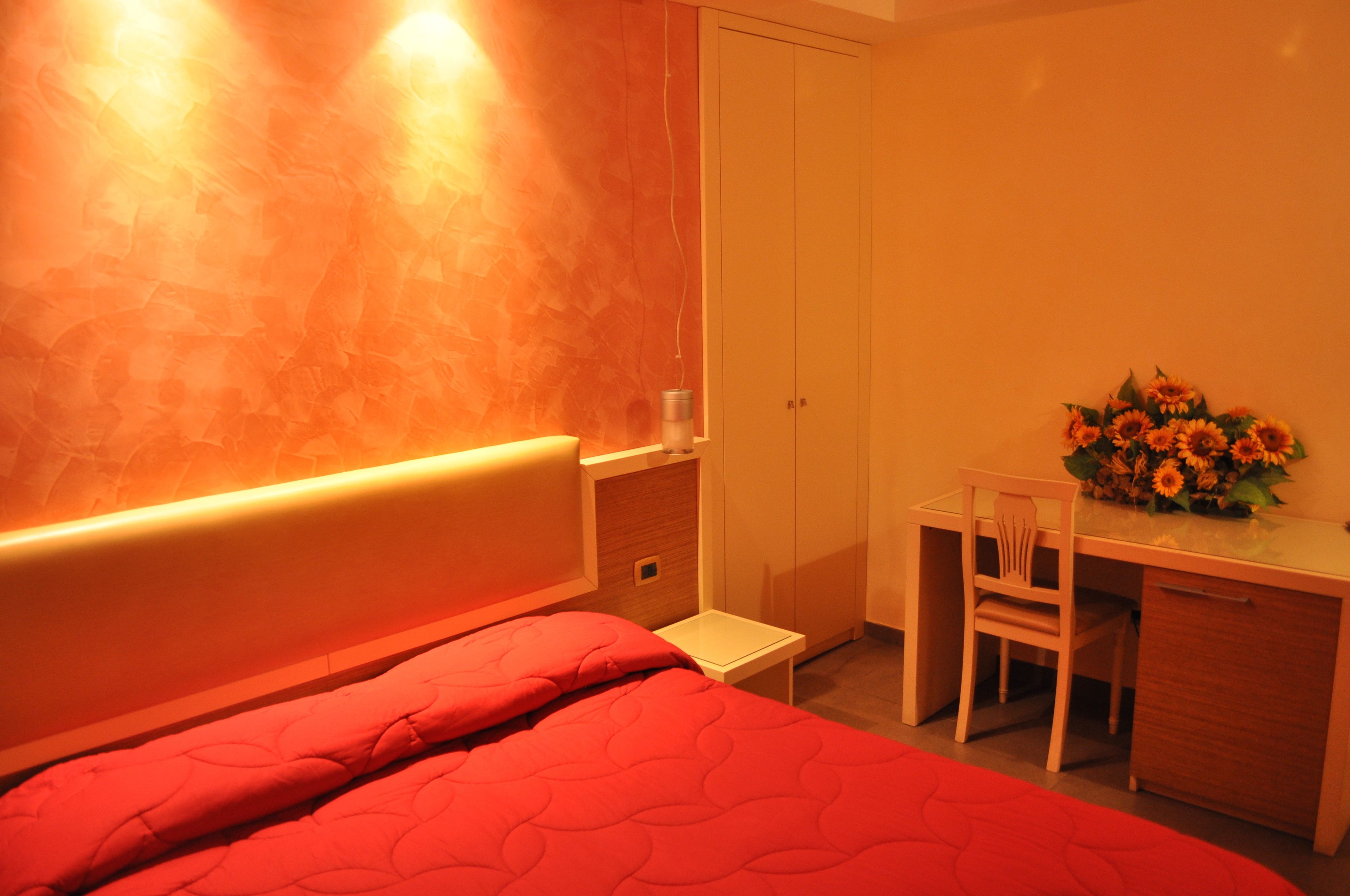 minibar, in-room safe, desk, blackout curtains