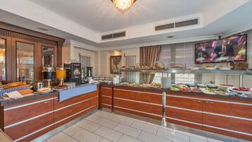 Desayuno buffet incluido todos los días