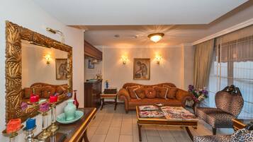 Televisión de pantalla plana