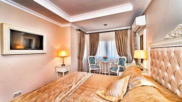 Ropa de cama de alta calidad y minibar