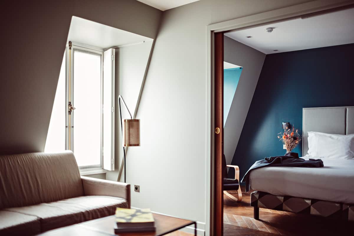 Suite (Bauhaus) | Living area