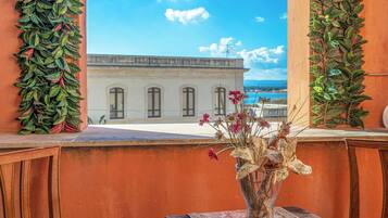 Comfort-Doppelzimmer, Balkon, Meerblick | Ausblick vom Zimmer