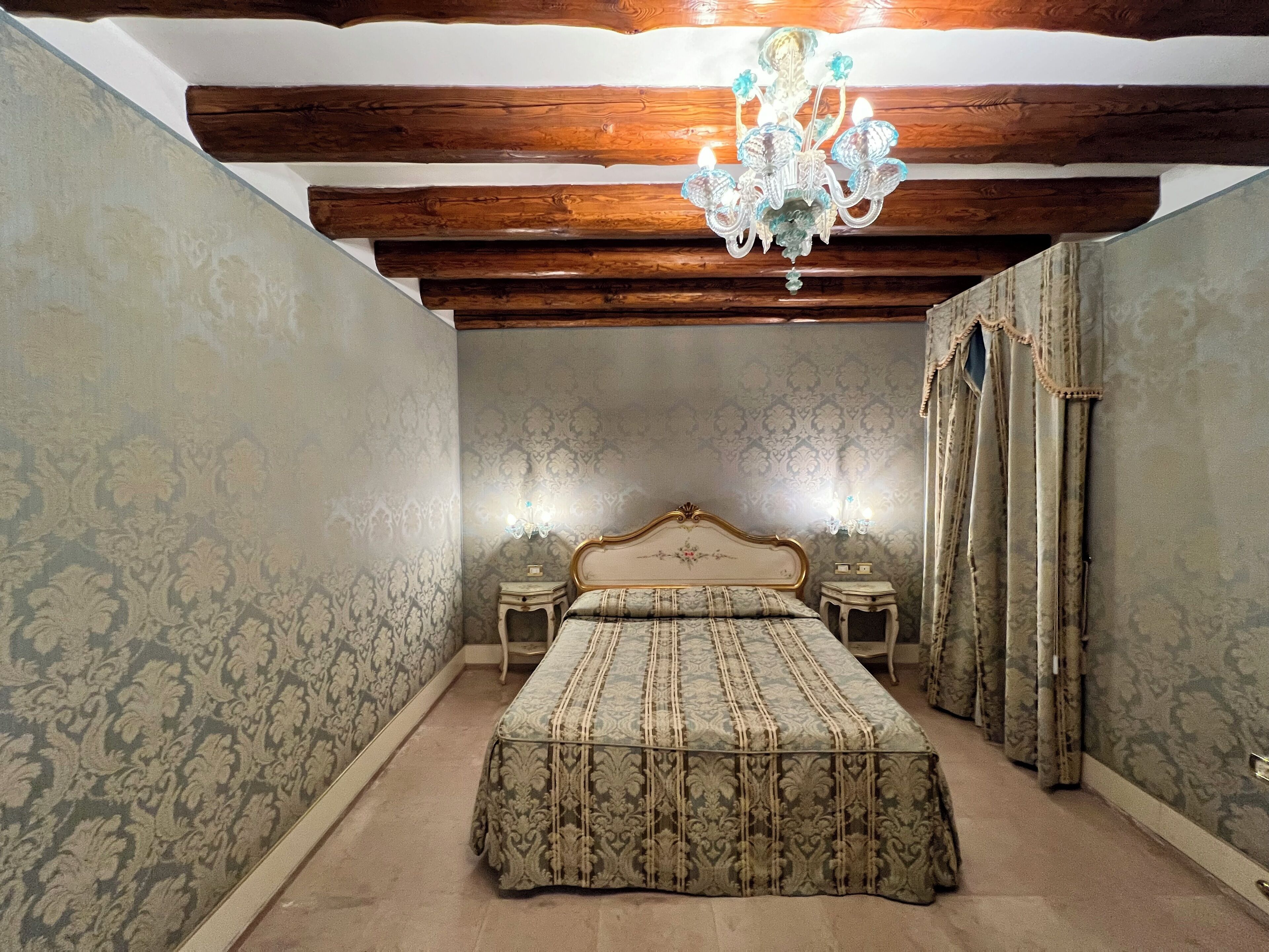Premium bedding, down comforters, pillowtop beds, in-room safe