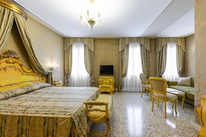 Panoramic Double or Twin Room | Premium bedding, down duvets, pillow-top beds, in-room safe - Hotel Ca' Dogaressa (Venice)