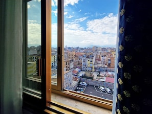 In-room safe, desk, blackout curtains, soundproofing