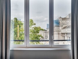 Kamar Triple Standar | Interior