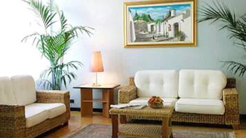 ロビーラウンジ