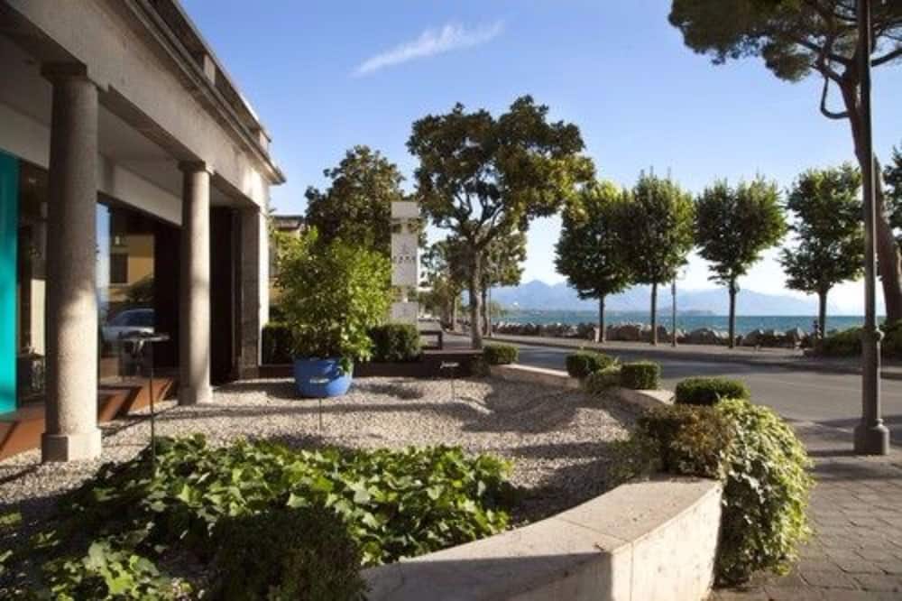 Park Hotel