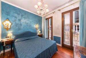 Standard Double or Twin Room | Premium bedding, down comforters, in-room safe, desk