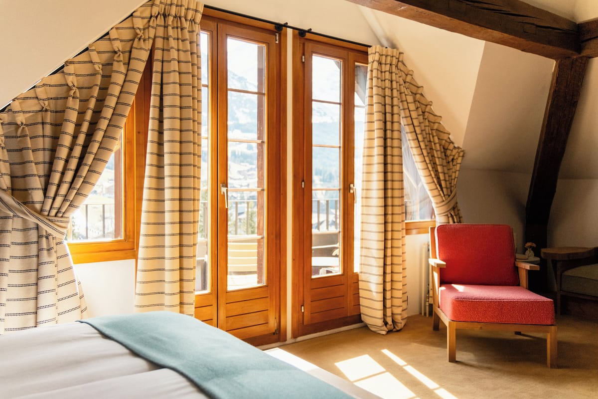 junior suite (attic, family, jungfrau view) | premium bedding, pillow-top beds, minibar, in-room safe
