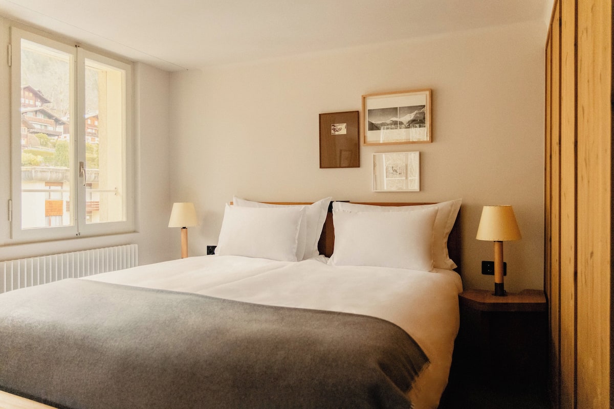 1 Schlafzimmer, hochwertige Bettwaren, Pillowtop-Betten, Minibar