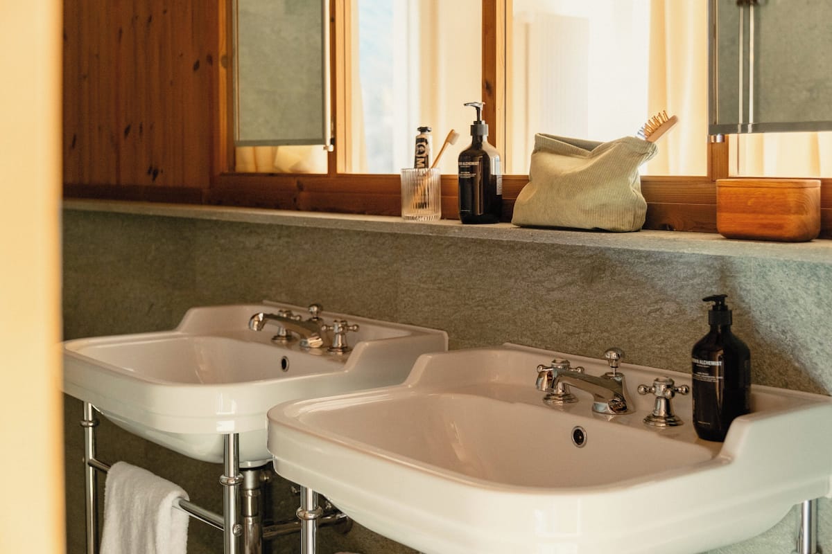 Premium bedding, pillowtop beds, minibar, in-room safe