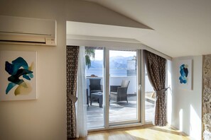 Romantic Room, 1 Bedroom, Terrace, Sea View | Minibar, in-room safe, blackout drapes, free WiFi