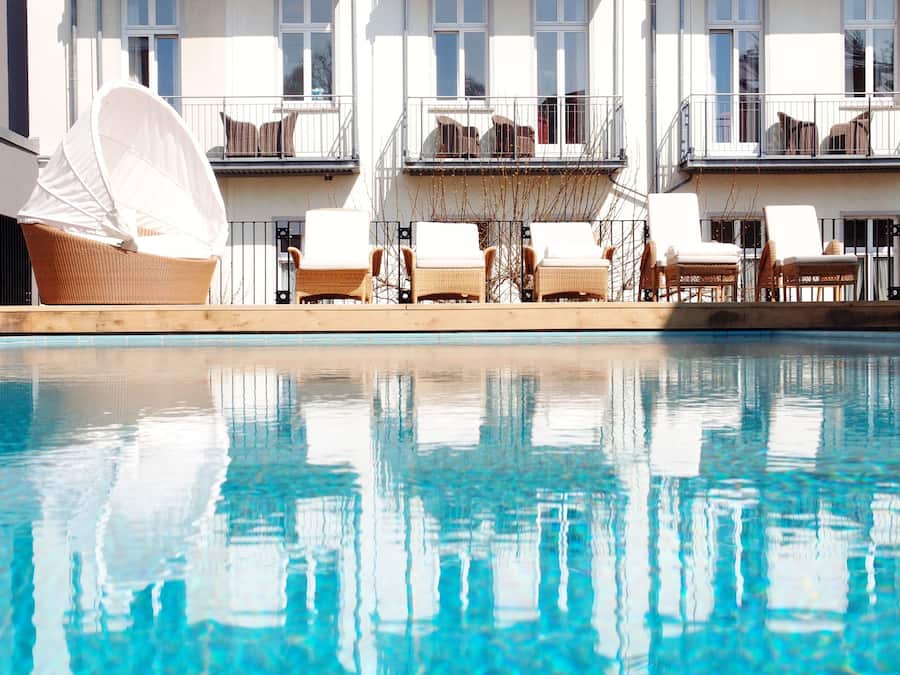 Indoor pool, outdoor pool, sun loungers