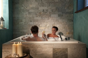 Espace de soins pour les couples, hammam, soins corporels