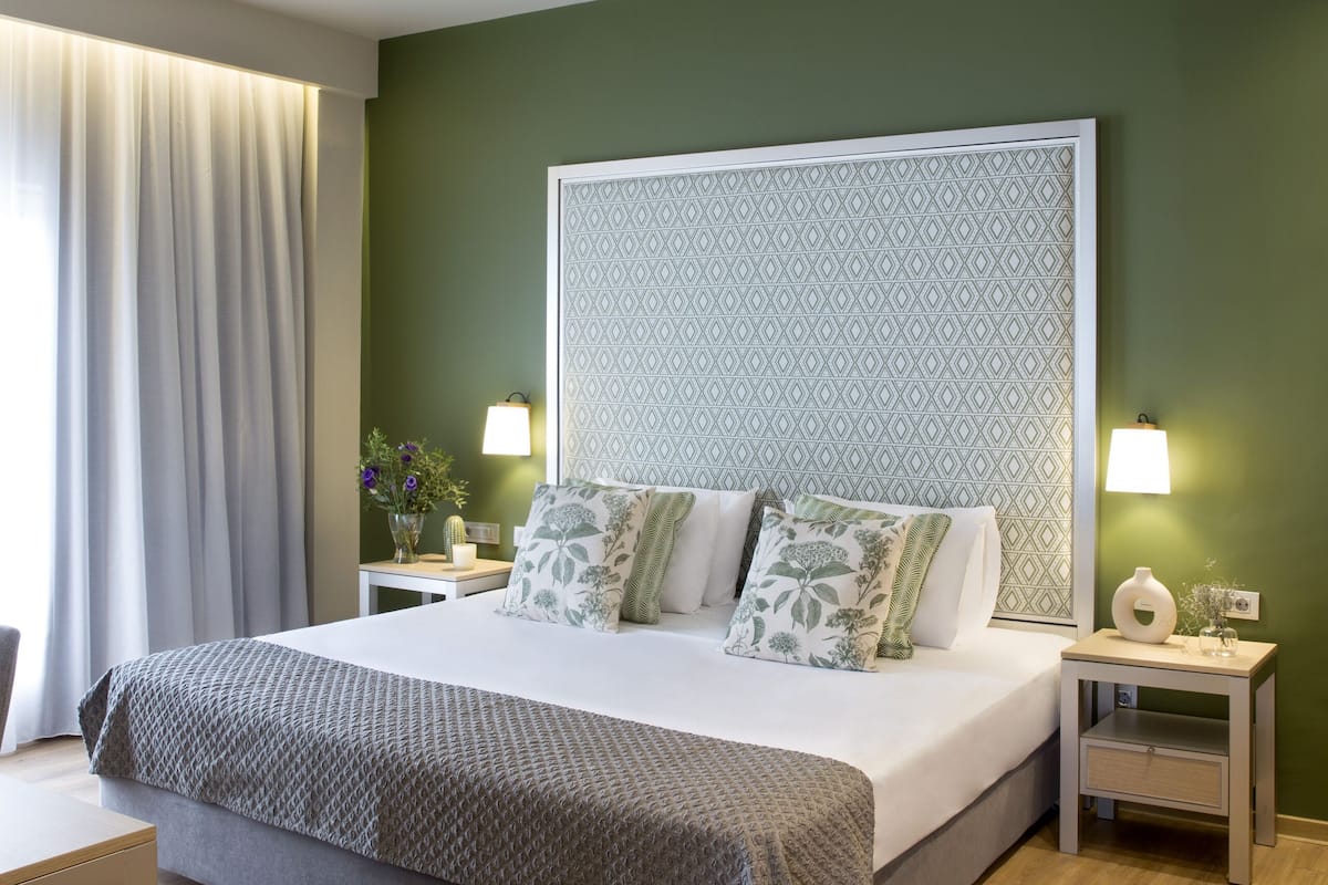 Suite, 1 King Bed | Minibar, in-room safe, desk, laptop workspace