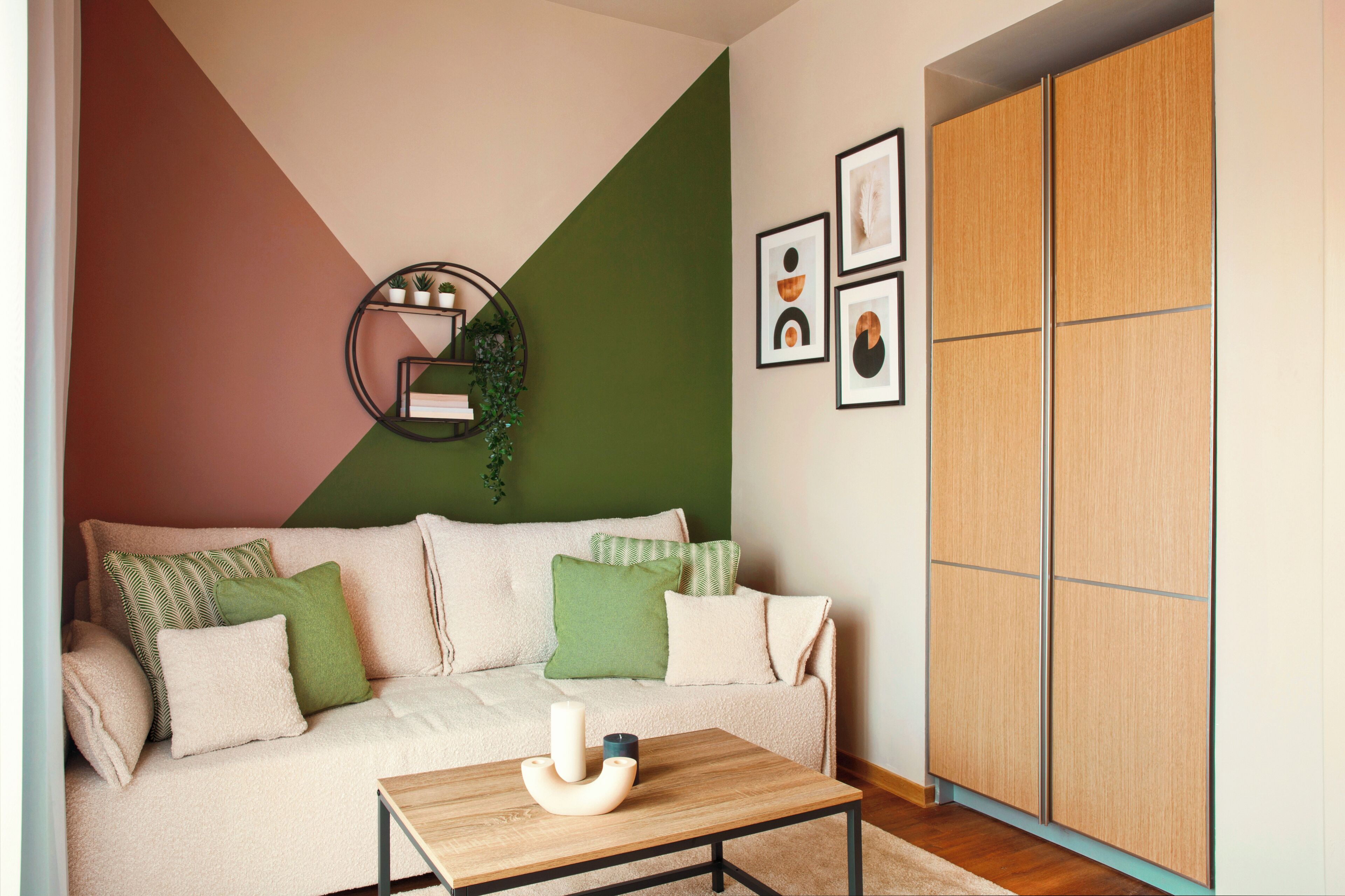 Suite, 1 King Bed, Balcony | Minibar, in-room safe, desk, laptop workspace