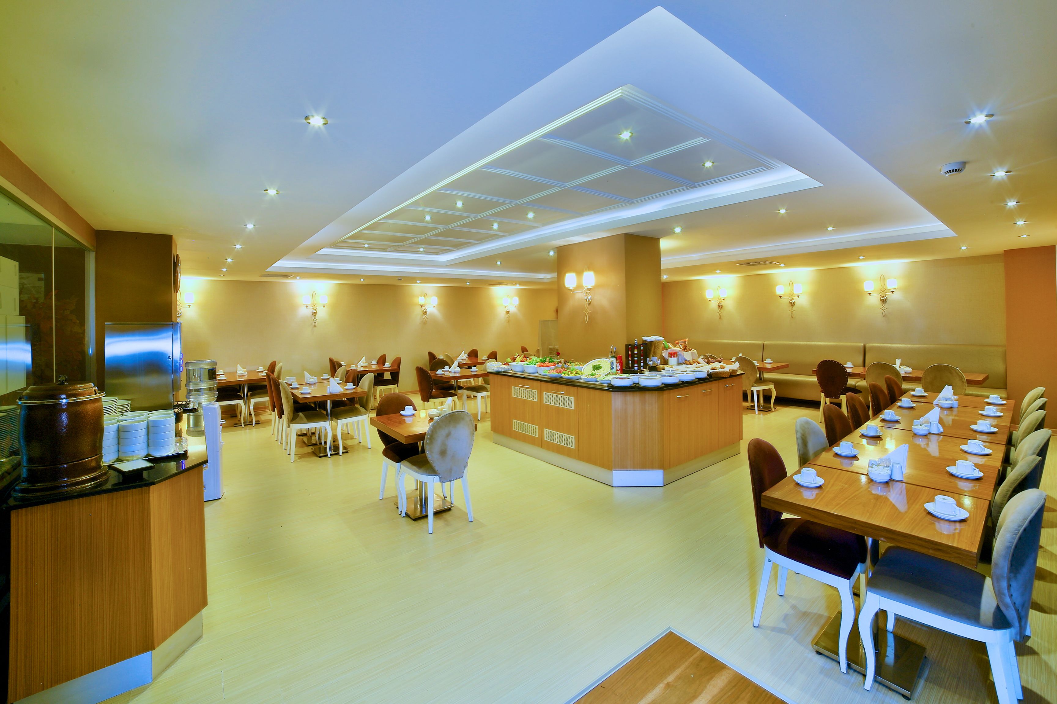 Foto - Hotel Grand Emin