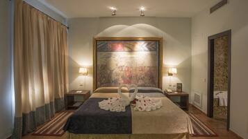 1 slaapkamer, luxe beddengoed, een minibar, een kluis op de kamer