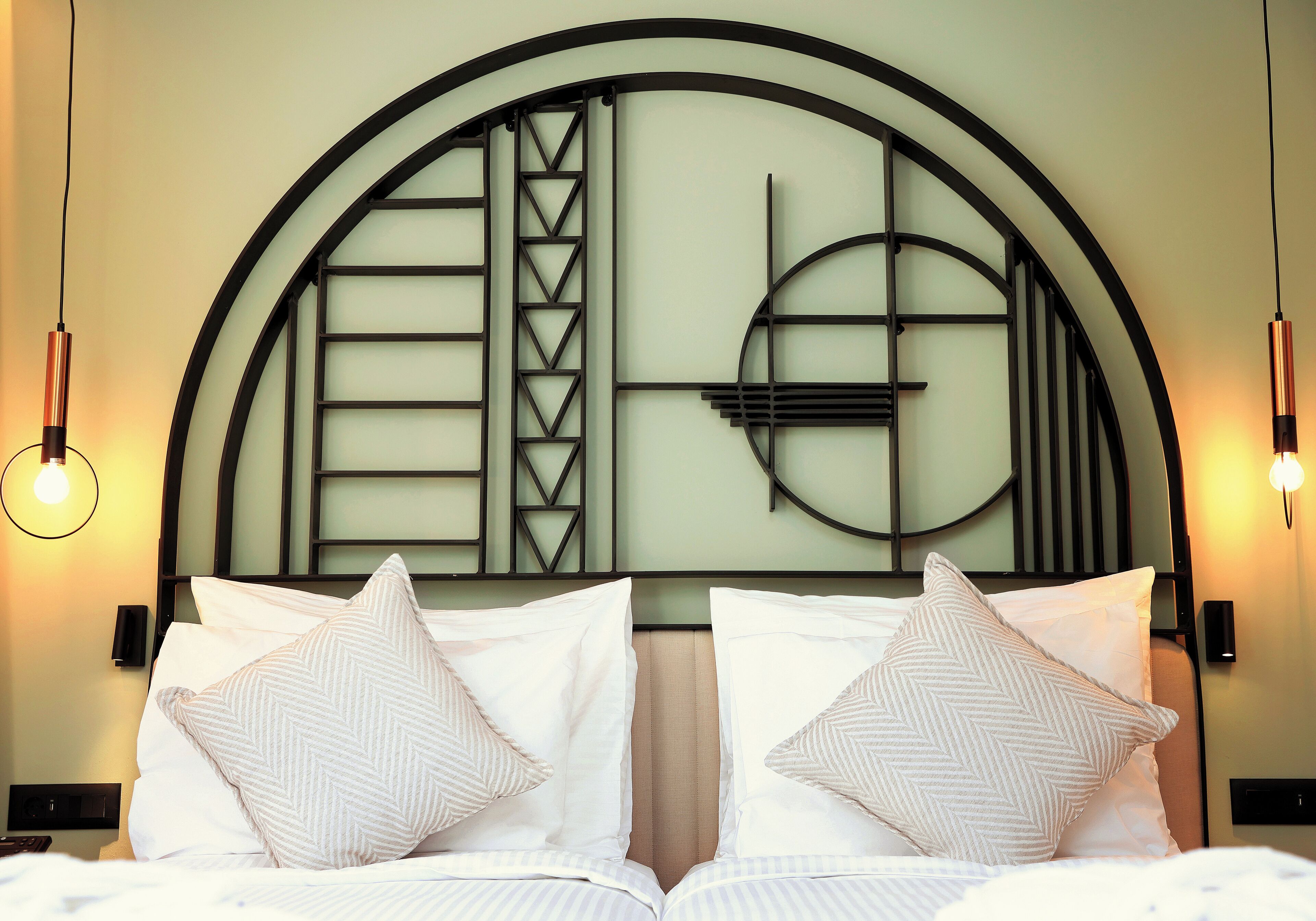 Photo - Zeus Essence Bucharest Opera