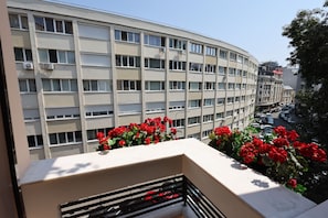 Double/Twin Standard Room | City view