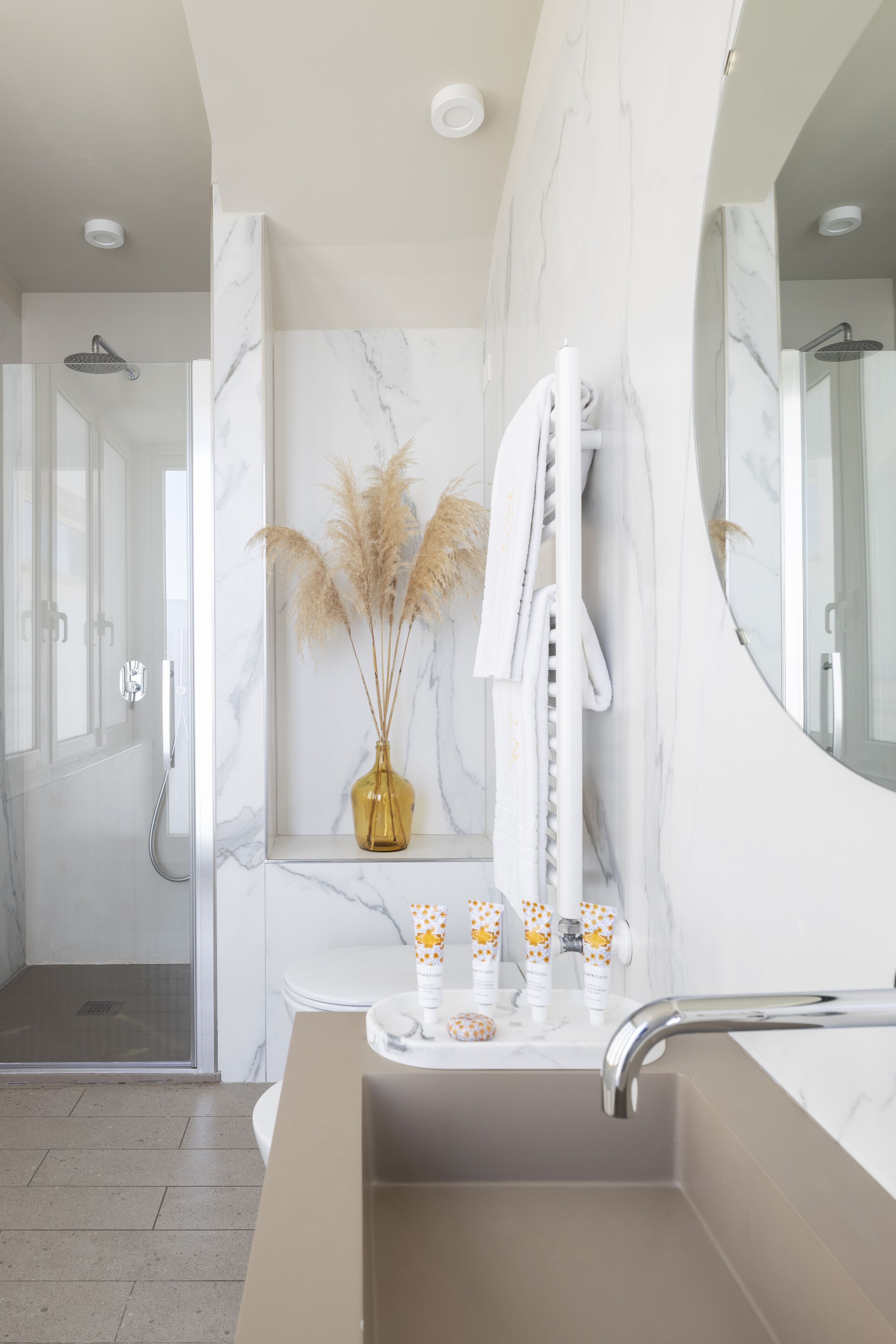 deluxe room, sea view (sea and etna view  multiple beds) | bathroom | shower, rainfall showerhead, hair dryer, slippers