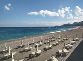 Private beach nearby, beach shuttle, sun loungers, beach umbrellas