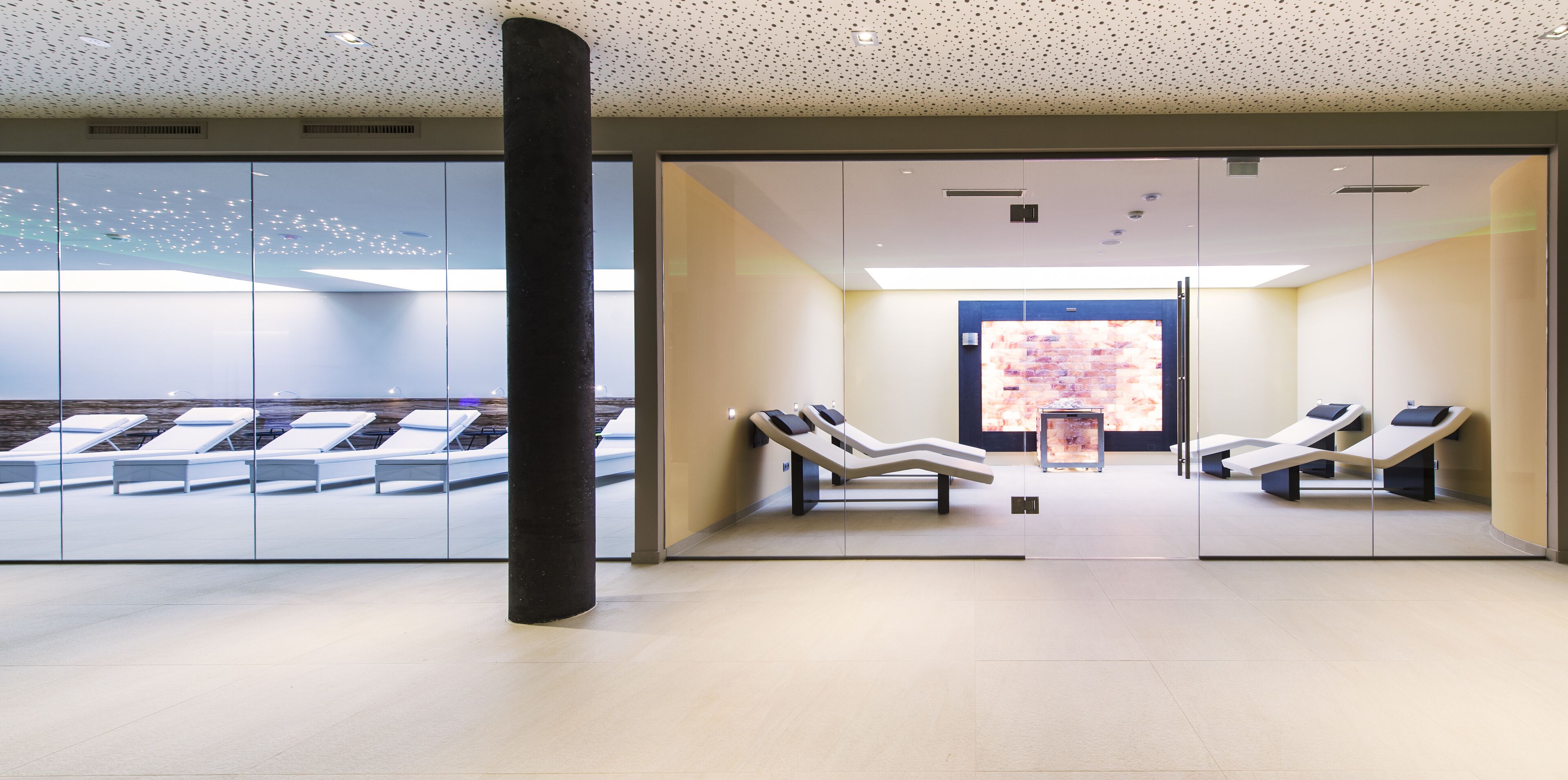 sauna, aromatherapy, deep-tissue massages, reflexology