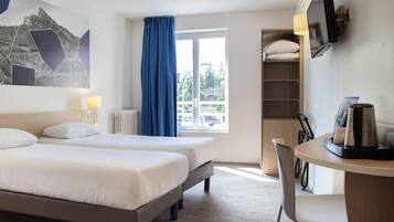 Escritorio, insonorización y wifi gratis