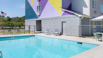 Seasonal outdoor pool