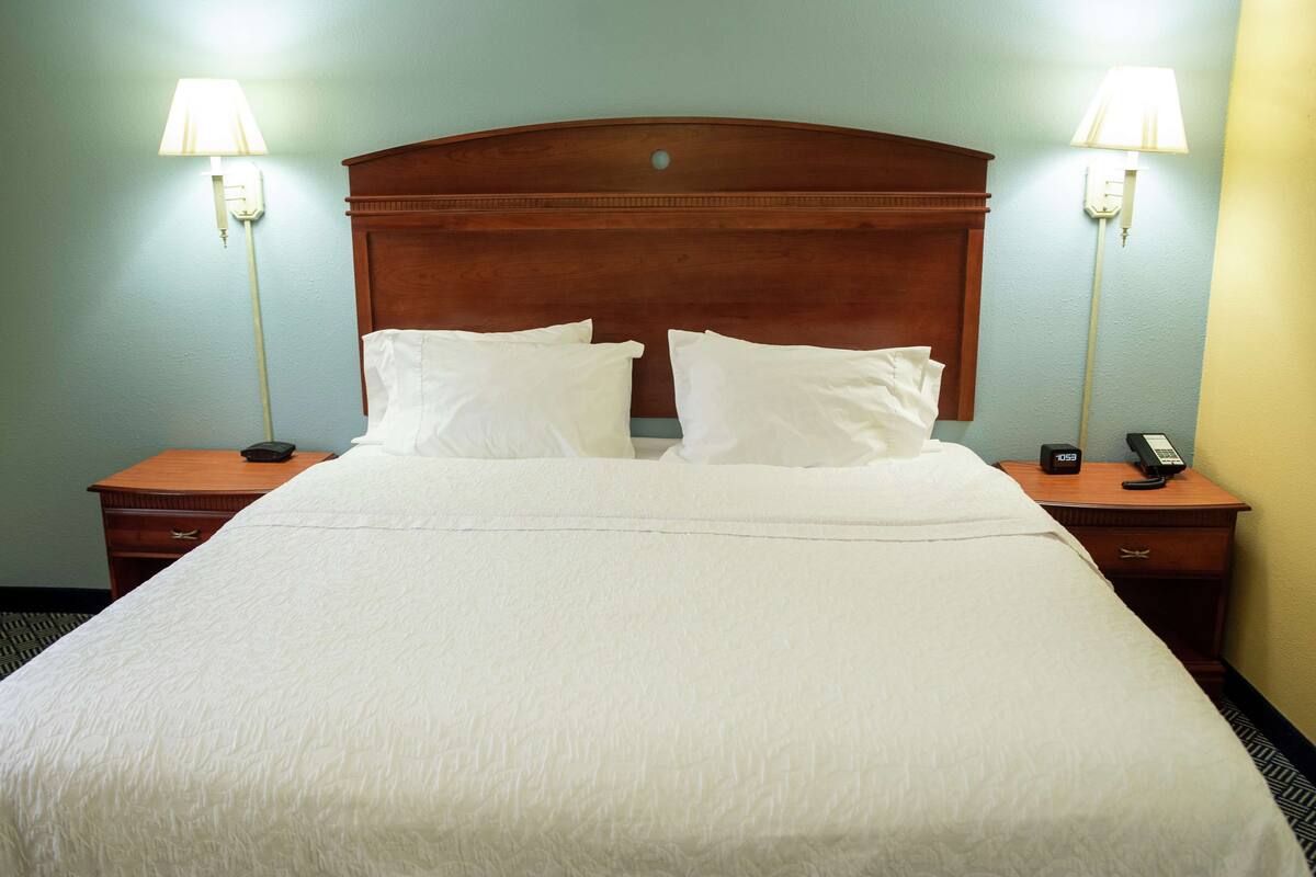 in-room safe, desk, iron/ironing board, free cots/infant beds