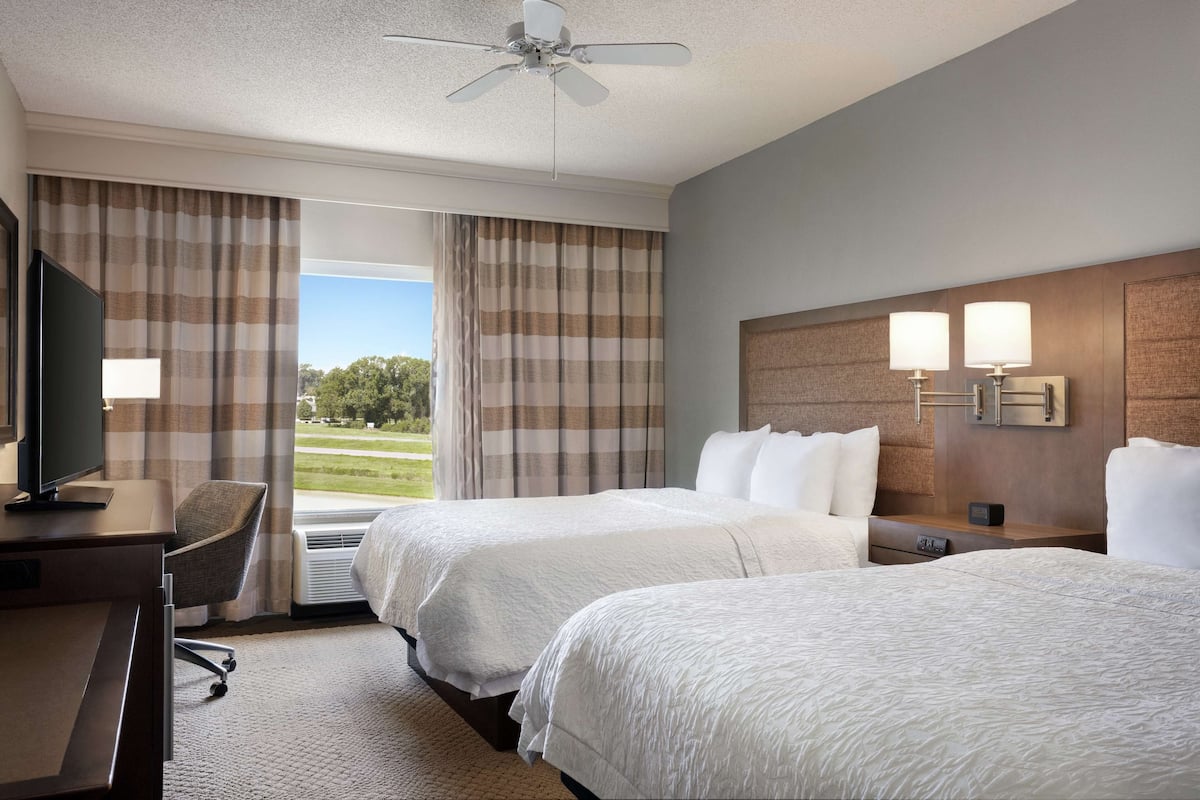 1 slaapkamer, luxe beddengoed, een kluis op de kamer