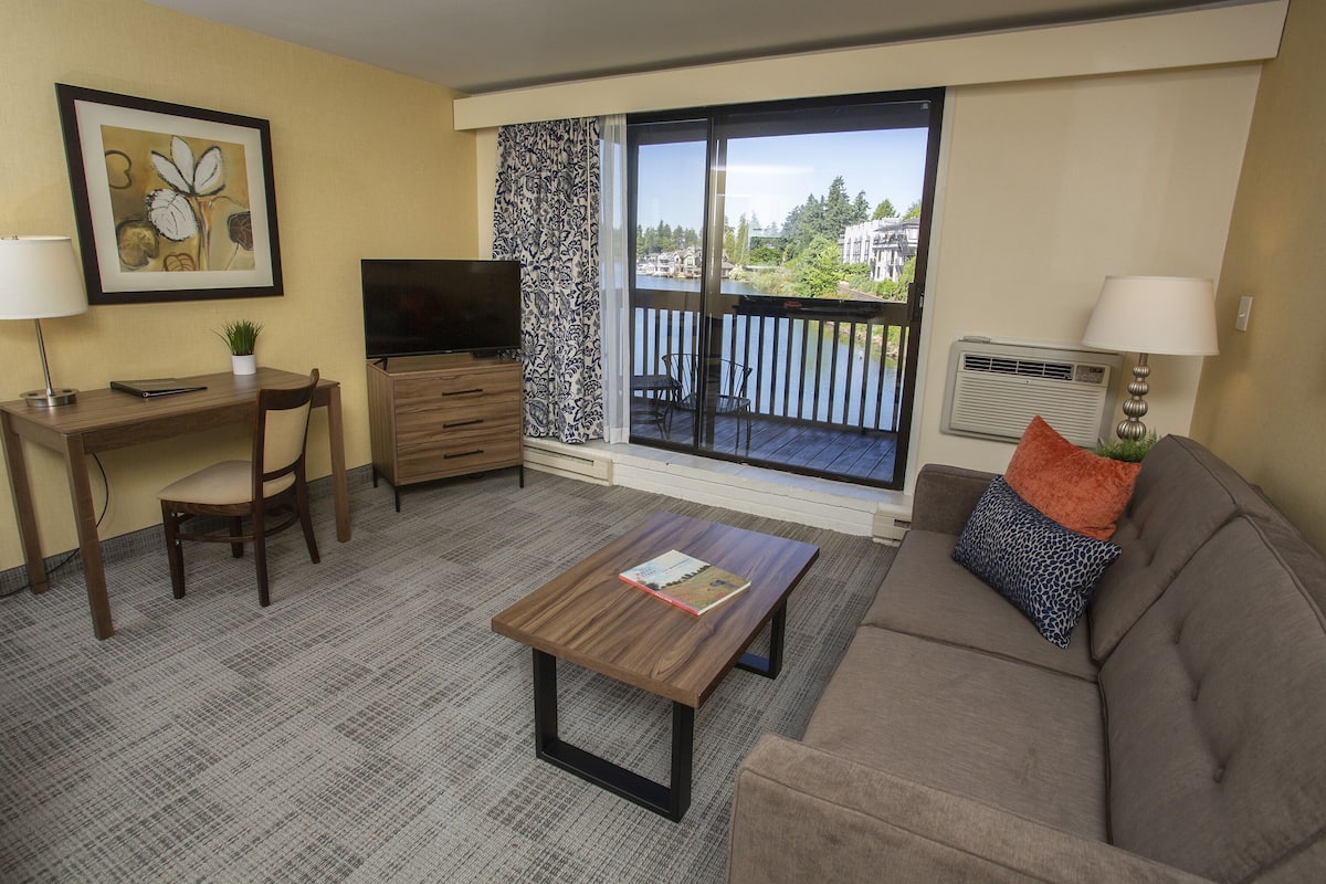 1 bedroom, laptop workspace, blackout curtains, iron/ironing board
