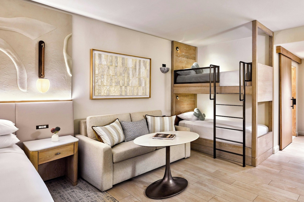 Suite familiale, 1 très grand lit | 1 chambre, literie de qualité, couette en duvet