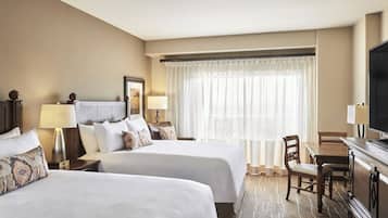 1 bedroom, premium bedding, down comforters, pillowtop beds