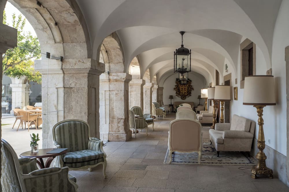 Pousada Castelo de Palmela - Historic Hotel