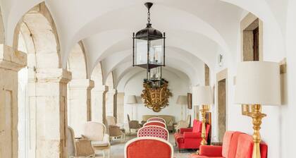 Pousada Castelo de Palmela - Historic Hotel