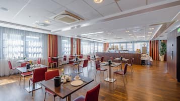 Daily buffet breakfast (EUR 19 per person)
