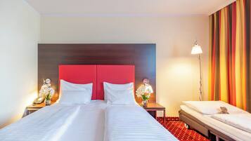 Comfort Triple Room | Premium bedding, minibar, in-room safe, individually decorated