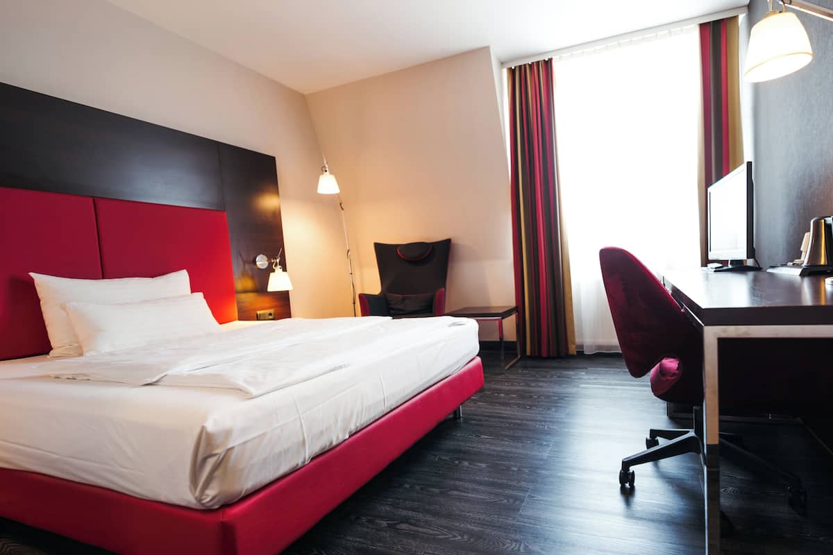 Ropa de cama de alta calidad y minibar