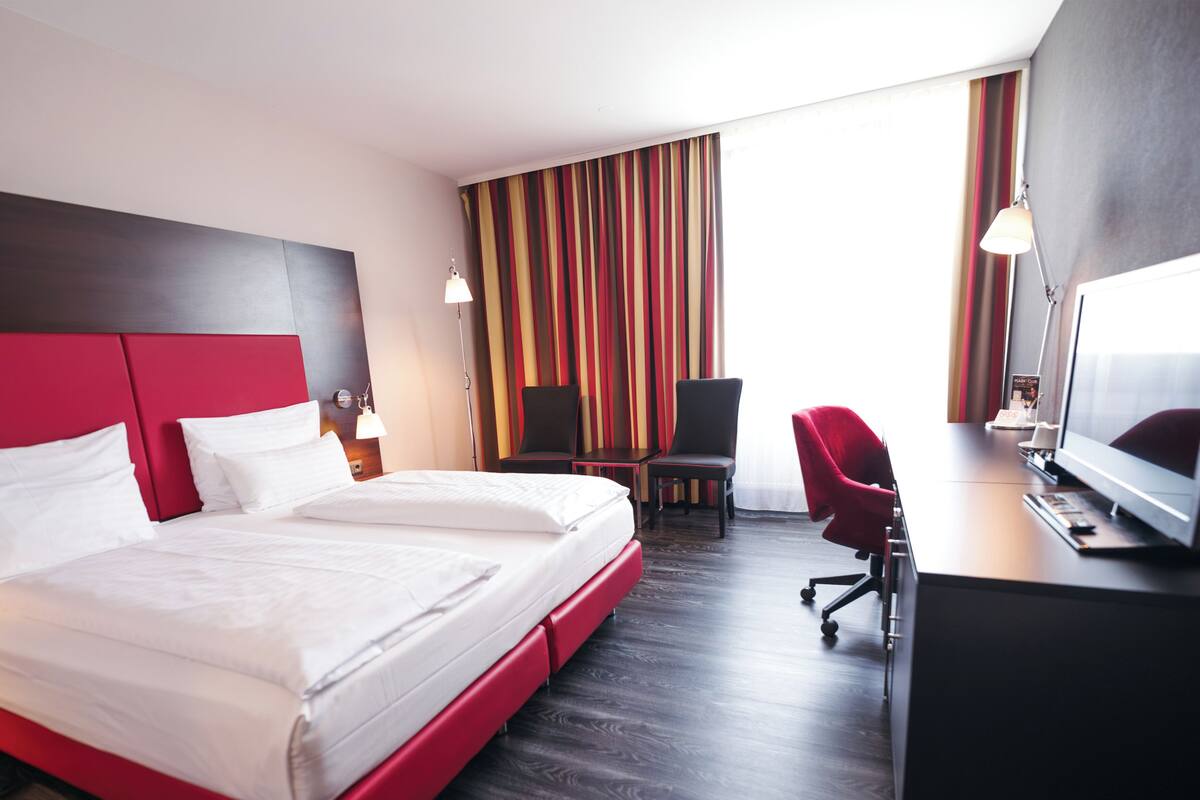 Ropa de cama de alta calidad y minibar