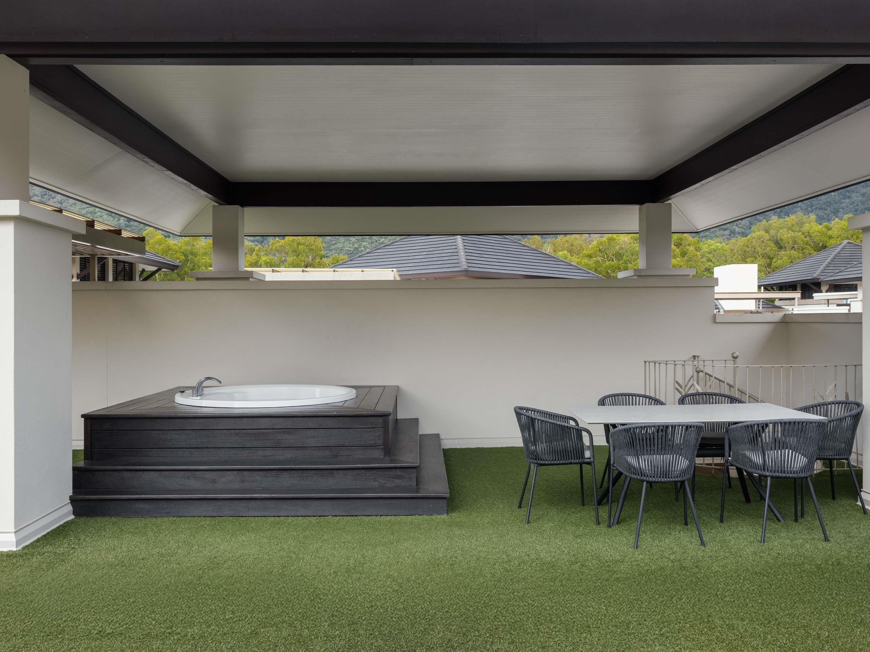 Apartamento, 2 habitaciones (Rooftop) | Ropa de cama hipoalergénica, caja fuerte, cortinas opacas