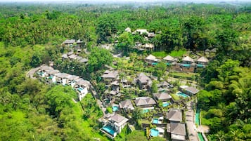 Pemandangan darat dari hartanah